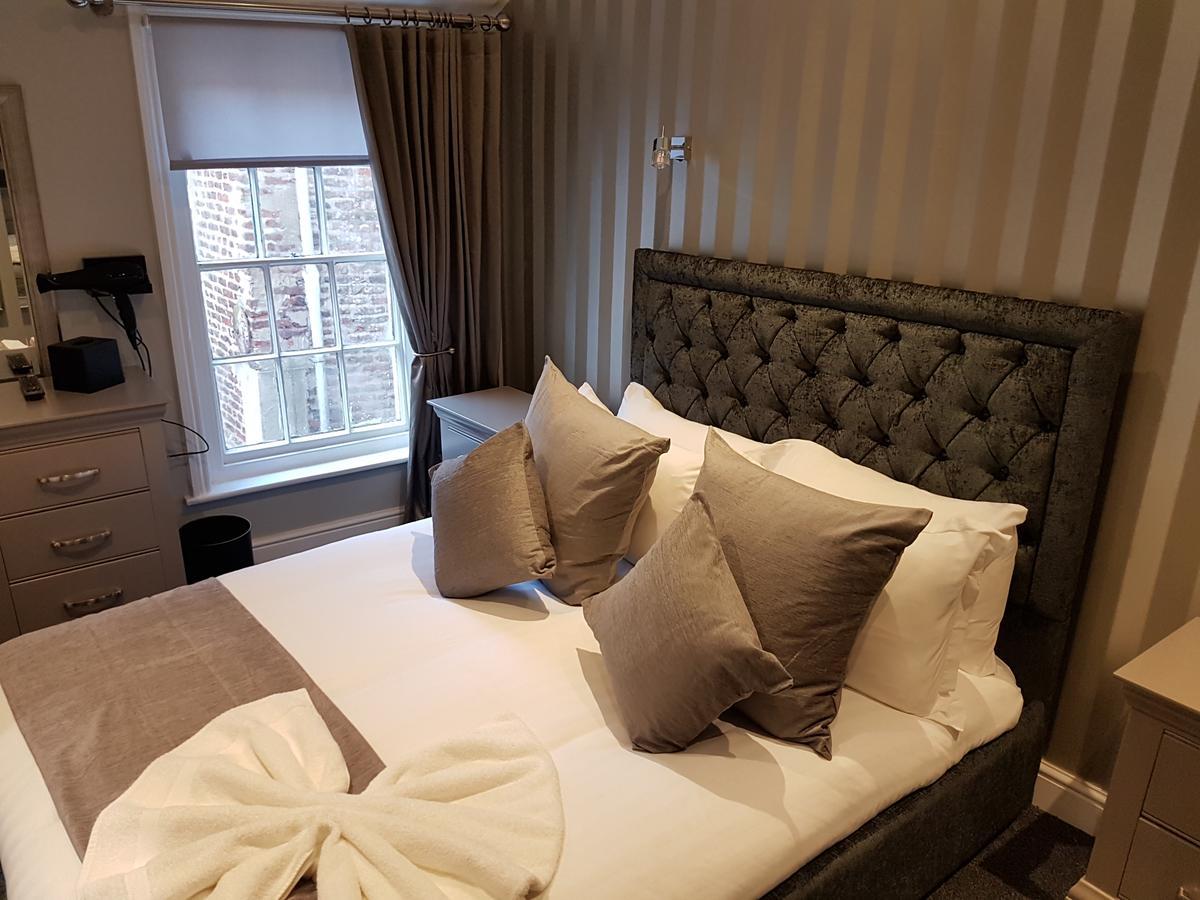 Lil'S Bar And Bistro Hotel York Buitenkant foto